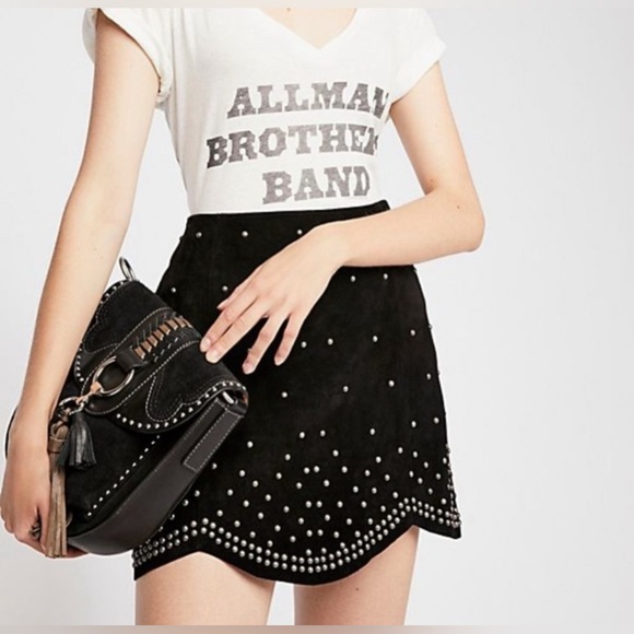 Free People 100% Real Genuine Suede Leather Studded Scalloped Mini Skirt Sz 10 - Picture 3 of 9